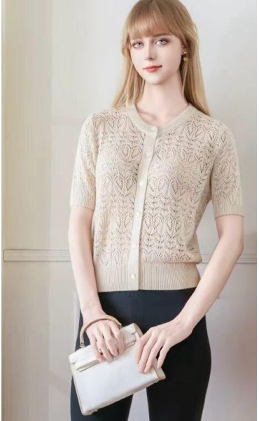 Elegantní propínací svetřík kr. rukáv S26-6027
