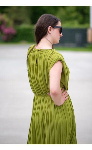 Dlouhé šaty plisé VOGUE MY57360