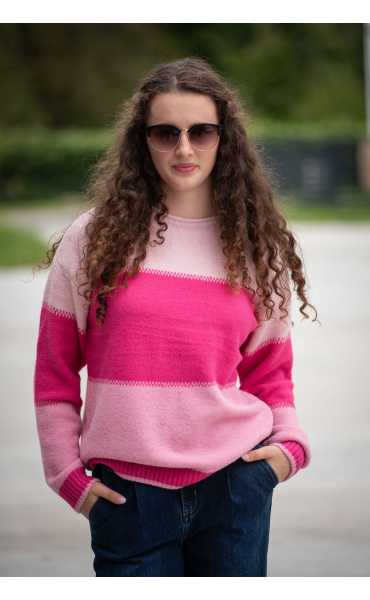 Elegantní svetřík QQ89472 Itálie