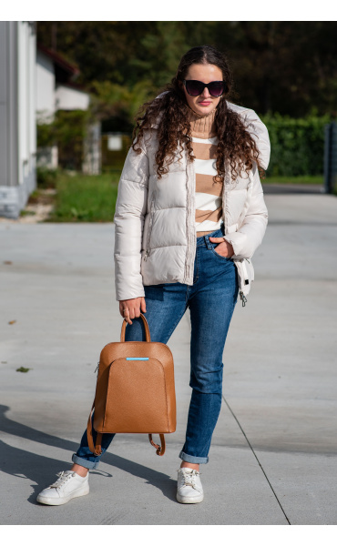 Krátká zimní bunda s kapucí MB8670 Itálie